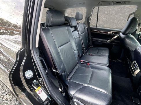 Used 2016 Lexus GX 460 460 w/ Premium Package image 25