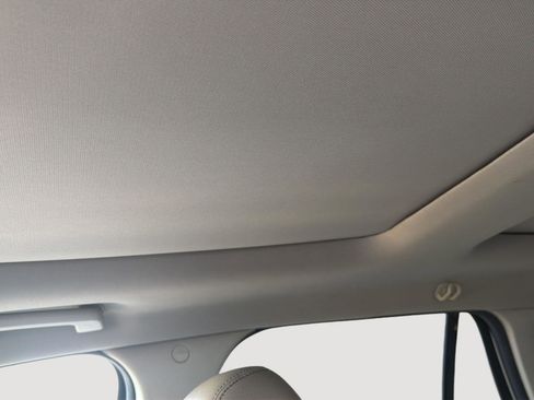 Used 2013 Ford Edge Limited FWD image 7