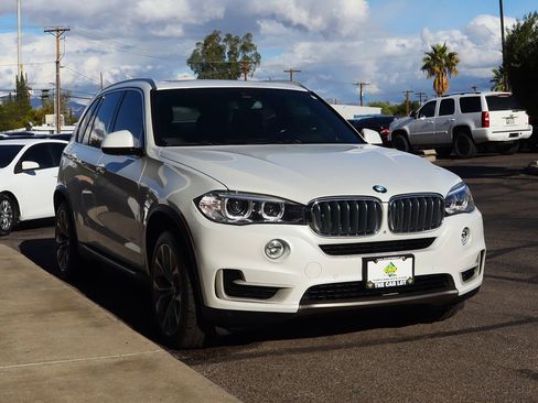 Used 2017 BMW X5 xDrive40e image 14
