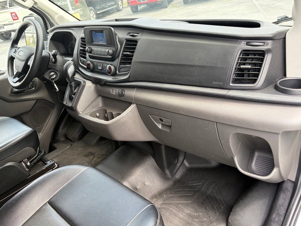 Used 2024 Ford Transit 250 148 Medium Roof Extended AWD w/ Load Area Protection Package image 31
