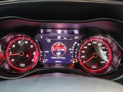 Used 2022 Dodge Charger SRT Hellcat w/ Harman/Kardon Audio Group RWD image 25