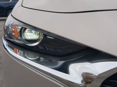 New 2026 MAZDA MAZDA3 2.5 S Sedan w/ Preferred Pkg image 9