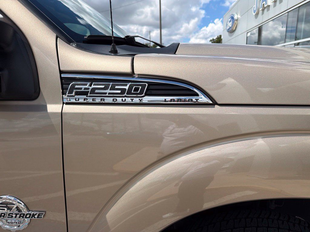Used 2014 Ford F250 Lariat w/ Chrome Package AWD/4WD image 4