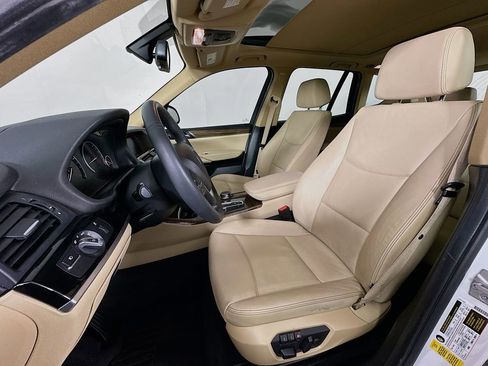 Used 2017 BMW X3 sDrive28i image 21