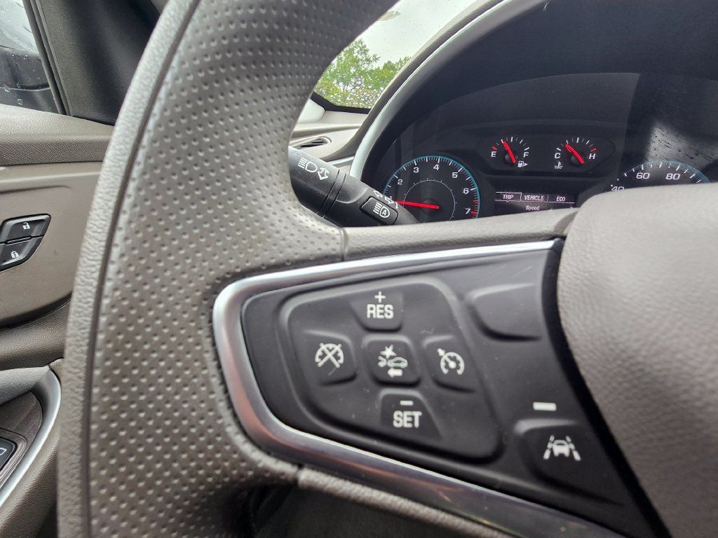 Used 2023 Chevrolet Malibu LT FWD image 21