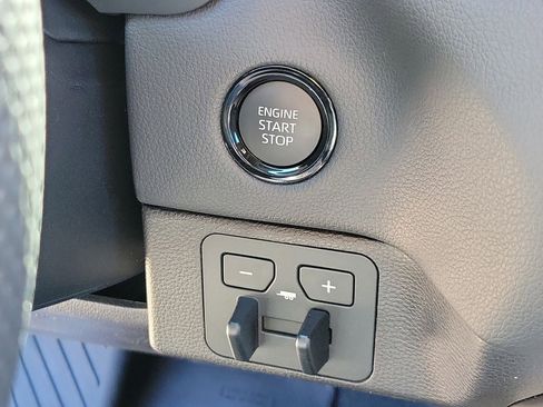 New 2026 Toyota Tundra Limited AWD/4WD image 28