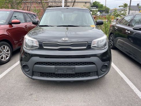 Used 2017 Kia Soul FWD image 5