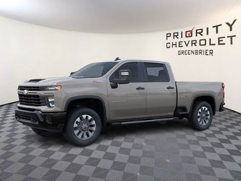 New 2026 Chevrolet Silverado 2500 Custom w/ Custom Value Package AWD/4WD image 2