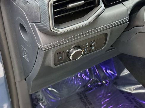 Used 2025 Ford Mustang GT Premium RWD image 10