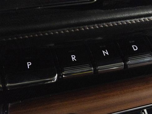 Used 2021 Lincoln Aviator Grand Touring w/ Equipment Group 302A image 25