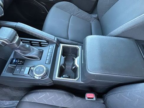 Used 2024 Toyota Tacoma SR5 AWD/4WD image 25