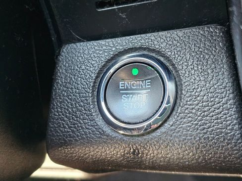 Used 2018 Ford F150 Lariat w/ Equipment Group 502A Luxury image 34