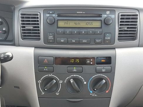 Used 2007 Toyota Corolla CE w/ Upgrade Pkg FWD image 10