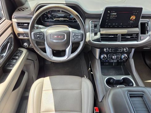 Used 2022 GMC Yukon XL SLT RWD image 13