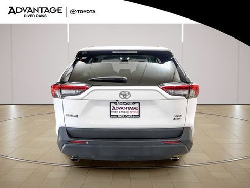 Certified 2025 Toyota RAV4 XLE AWD/4WD image 6