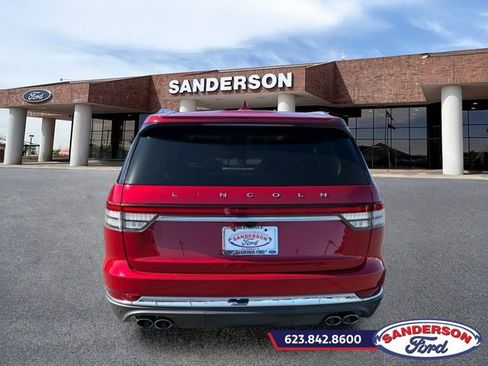 Used 2020 Lincoln Aviator Reserve w/ Equipment Group 201A AWD/4WD image 4