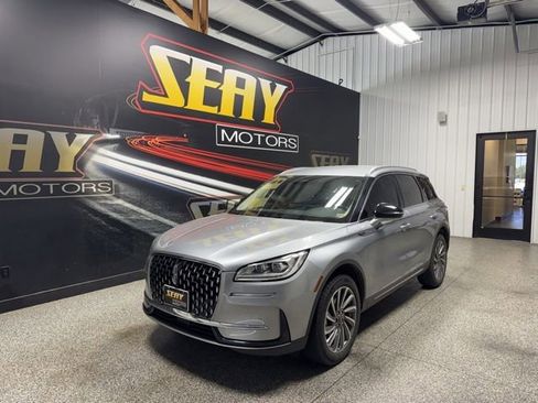 Used 2023 Lincoln Corsair Reserve w/ Equipment Group 201A AWD/4WD image 1