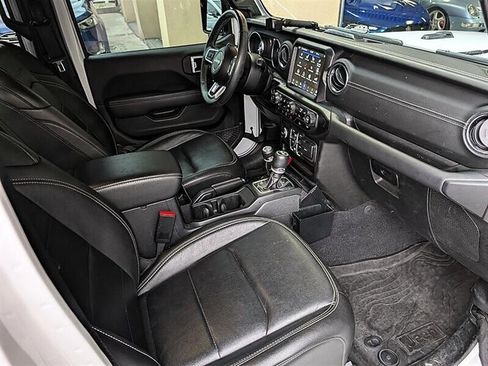 Used 2023 Jeep Wrangler Sahara 4xe w/ Cold Weather Group image 4