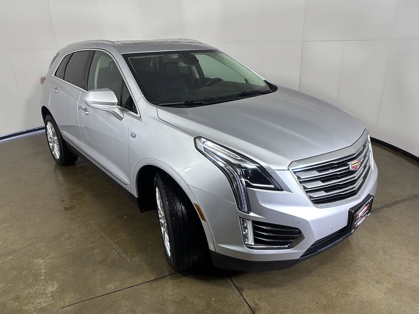 Used 2019 Cadillac XT5 Premium Luxury AWD/4WD image 8