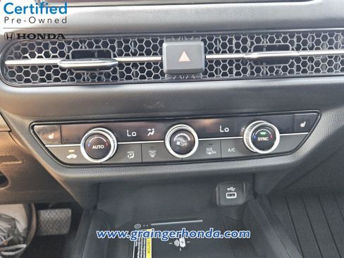 Certified 2025 Honda HR-V EX-L image 17