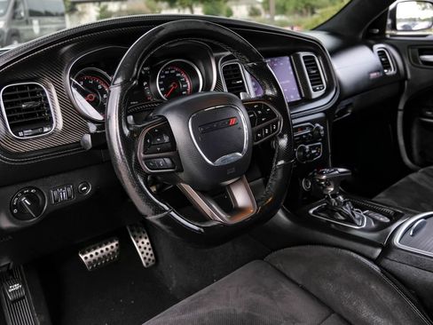 Used 2020 Dodge Charger Scat Pack RWD image 13