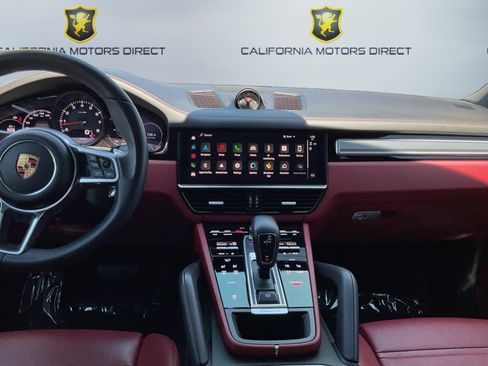 Used 2023 Porsche Cayenne Platinum Edition AWD/4WD image 13