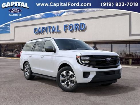 New 2027 Ford Expedition Active AWD/4WD image 4