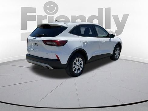 Used 2025 Ford Escape Active AWD/4WD image 10