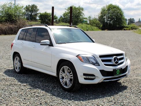 Used 2014 Mercedes-Benz GLK 350 4MATIC image 1