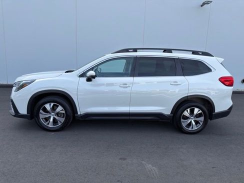 Used 2023 Subaru Ascent Premium w/ Convenience Package AWD/4WD image 10