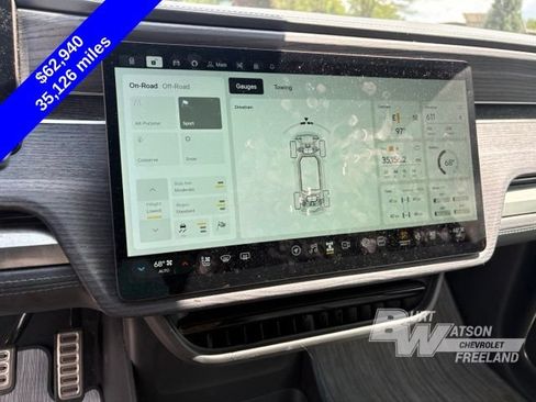 Used 2023 Rivian R1S Adventure Quad AWD/4WD image 22
