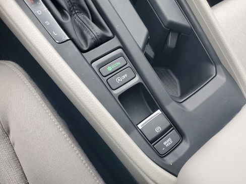 New 2025 Honda Accord SE image 23