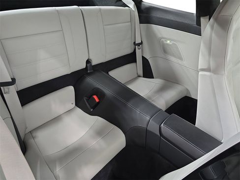 Used 2022 Porsche 911 Turbo S image 26