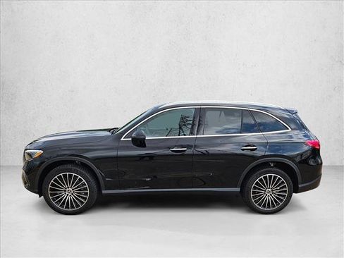 Certified 2026 Mercedes-Benz GLC 300 image 9