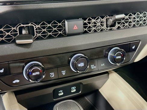 Used 2023 Honda Accord EX image 18