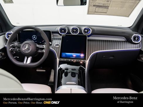 New 2026 Mercedes-Benz GLC 300 4MATIC image 11