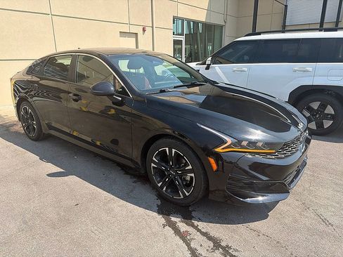 Used 2023 Kia K5 GT-Line w/ GT-Line Premium Package FWD image 1