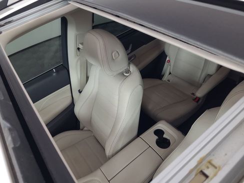 Used 2020 Mercedes-Benz GLS 450 4MATIC image 9