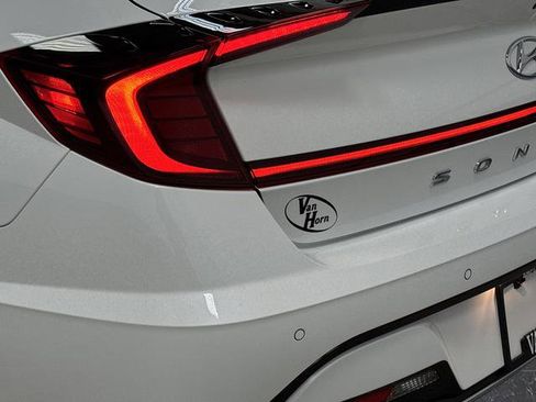Used 2022 Hyundai Sonata Limited image 32