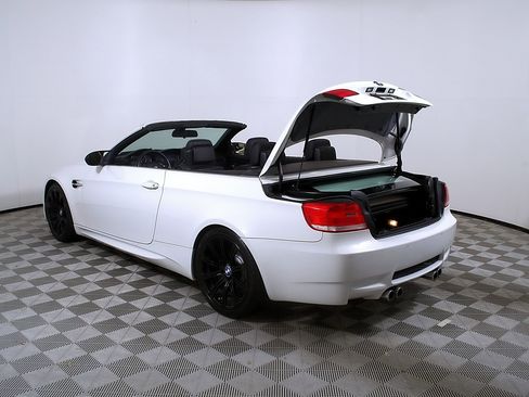 Used 2010 BMW M3 Convertible RWD image 10