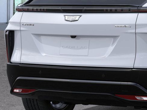 New 2026 Cadillac Lyriq Sport image 15