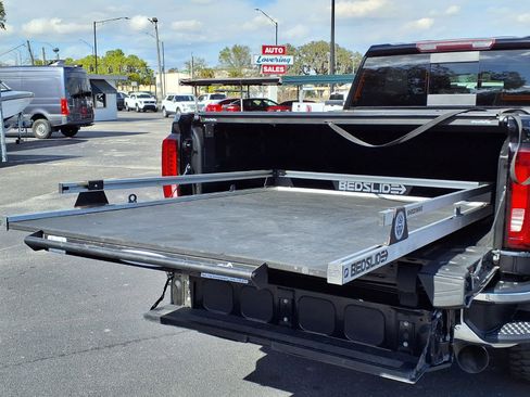 Used 2021 GMC Sierra 2500 SLT w/ SLT Convenience Package image 8