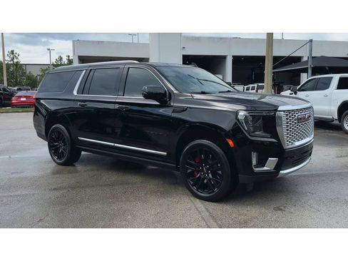 Certified 2024 GMC Yukon XL Denali w/ Denali Reserve Package AWD/4WD image 2