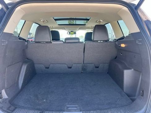 Used 2017 Ford Escape Titanium FWD image 15