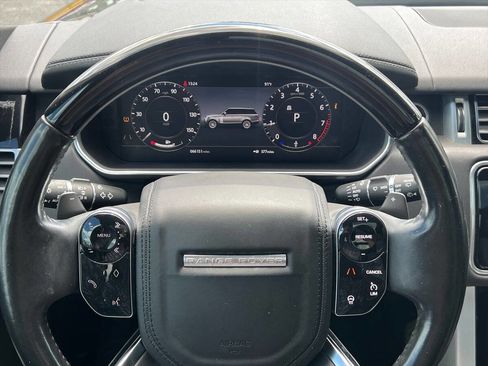 Used 2020 Land Rover Range Rover HSE image 11