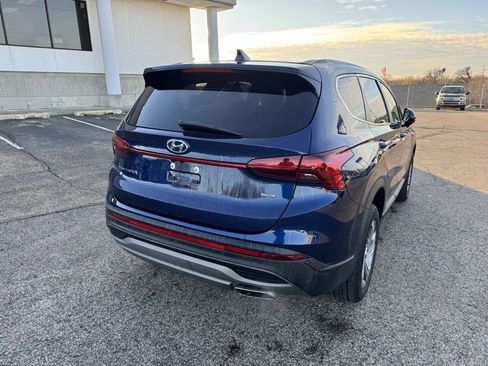 Used 2023 Hyundai Santa Fe SE image 7