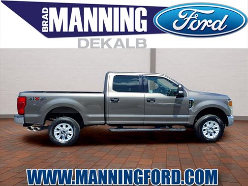 Used 2022 Ford F350 XLT AWD/4WD image 1