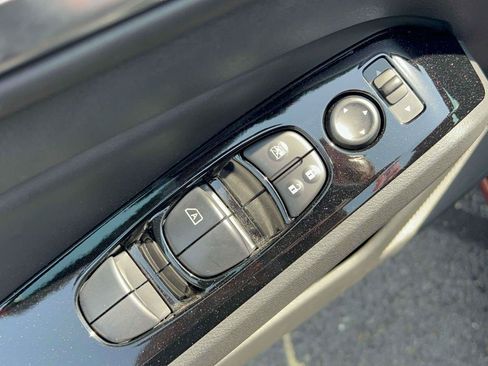 Used 2023 Nissan Altima 2.5 SV FWD image 21