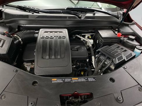 Used 2017 Chevrolet Equinox LT w/ Convenience Package AWD/4WD image 12
