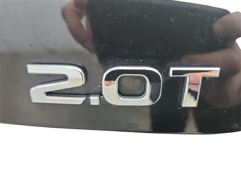 Used 2019 Genesis G70 2.0T Advanced w/ Dynamic Package image 31